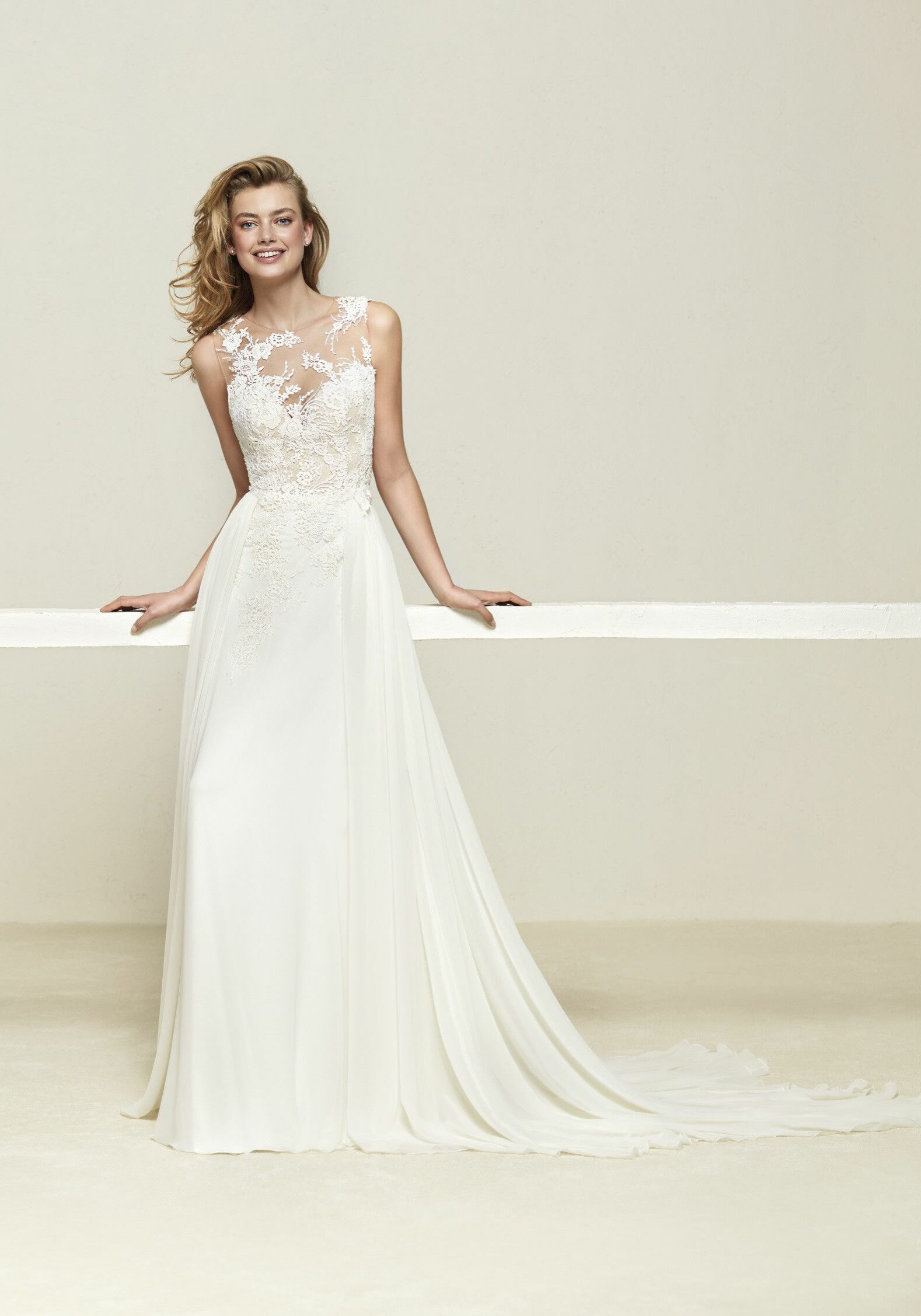 Bruidspaleis Outlet Pronovias Druelia